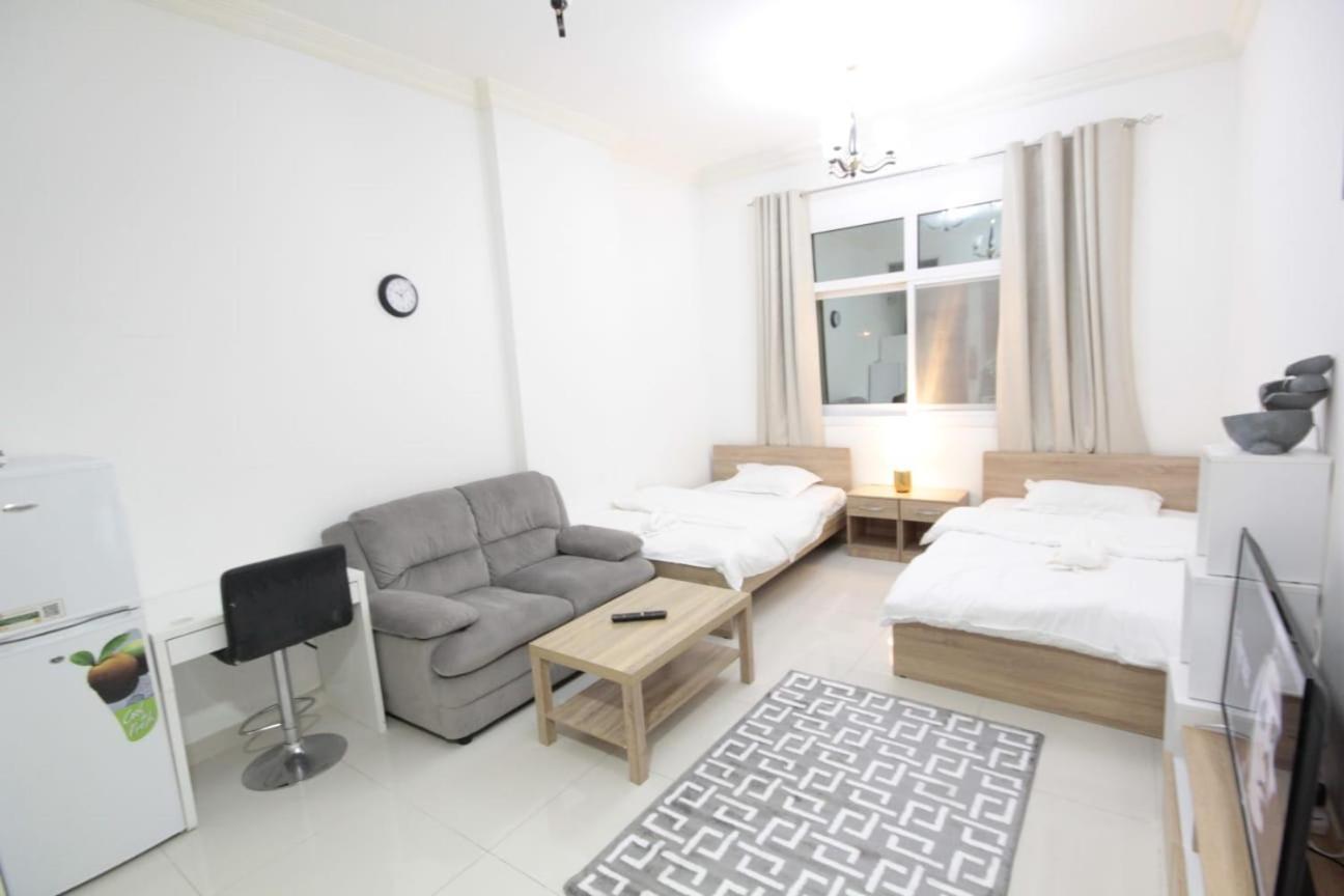 Al Fahad 2 Small Rooms For Men Tecom Dubai Esterno foto